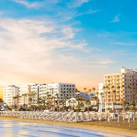 Apartment Flora Beachfront Finikoudes Larnaca