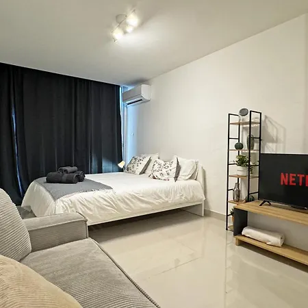 Apartman Flora Beachfront Finikoudes